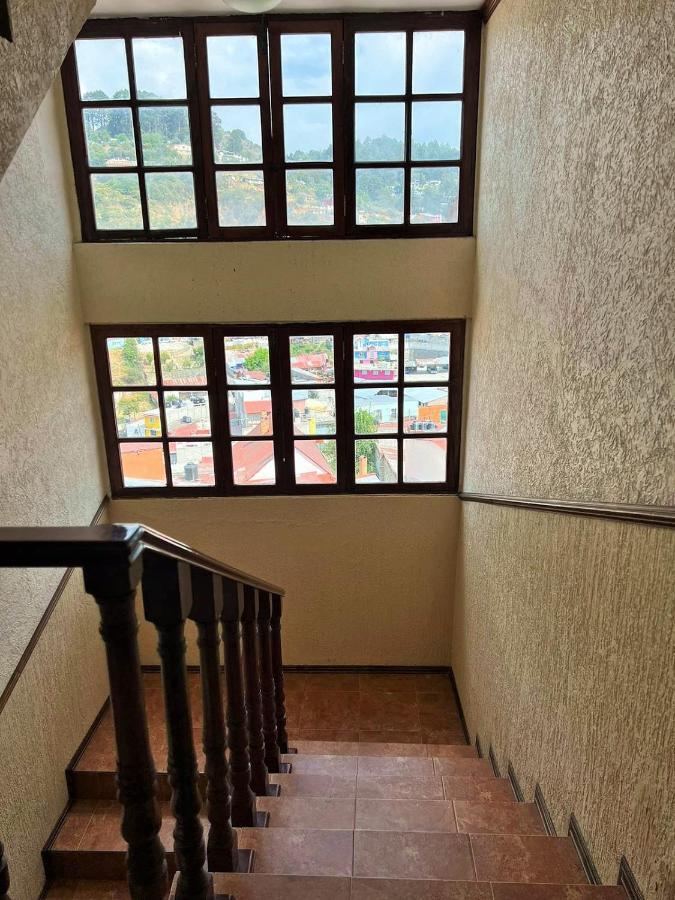 Hotel Paraiso Real Plus Mineral del Monte Kültér fotó