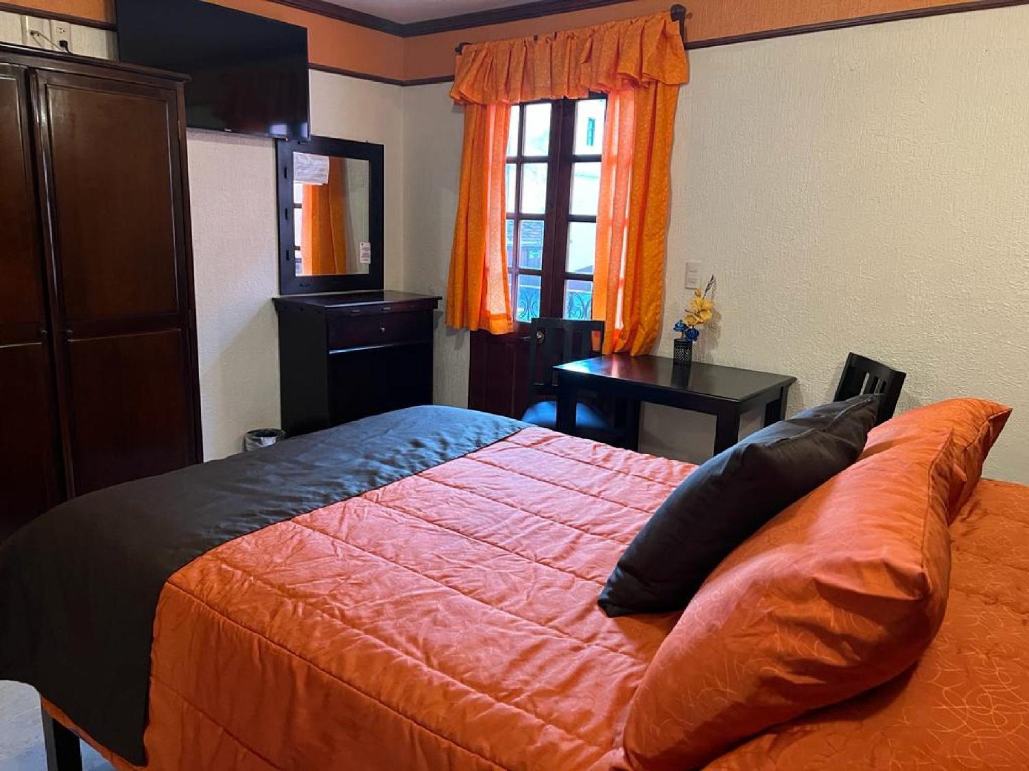 Hotel Paraiso Real Plus Mineral del Monte Kültér fotó