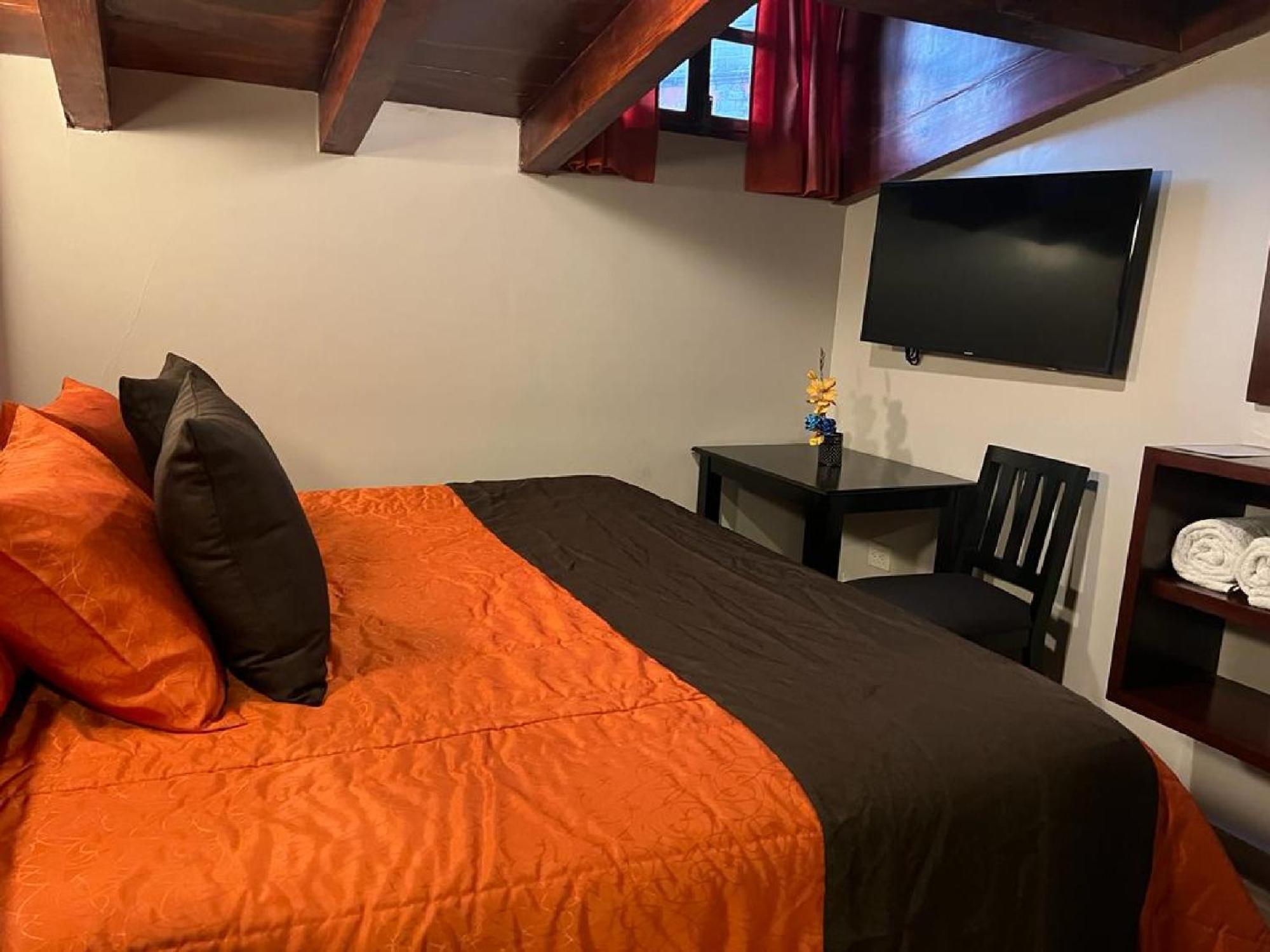 Hotel Paraiso Real Plus Mineral del Monte Kültér fotó